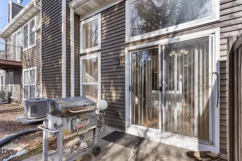 Other - 366 E Haver Hill Ct, Itasca, IL 60143 photo 7 of 8