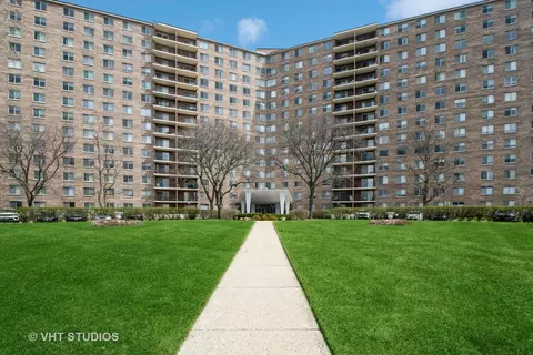 7141 N Kedzie Ave #1107, Chicago, IL 60645
