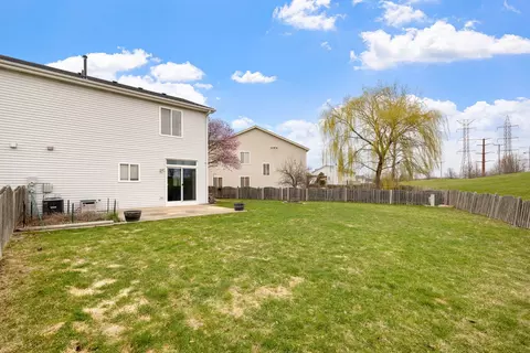 Exterior - 14041 S Emerald Ct, Plainfield, IL 60544 photo 4 of 5