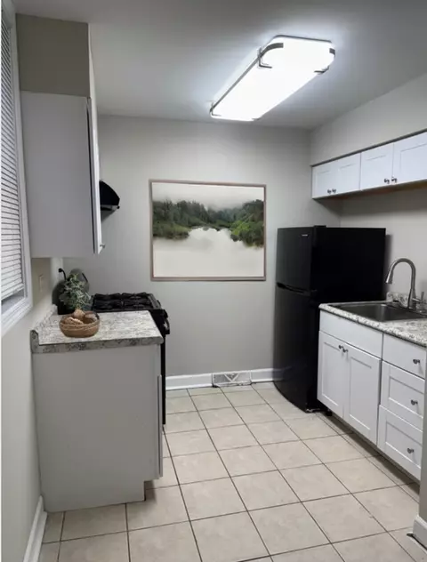 Other - 2057 Pine St, Des Plaines, IL 60018 photo 3 of 6