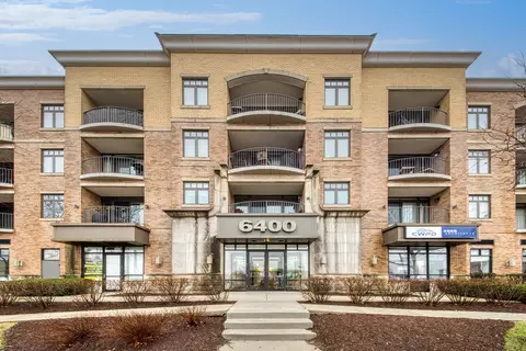 6400 N Northwest Hwy #301, Chicago, IL 60631