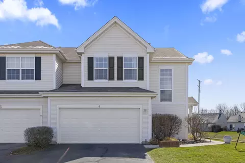 1410 Reserve Ln #4, Dekalb, IL 60115