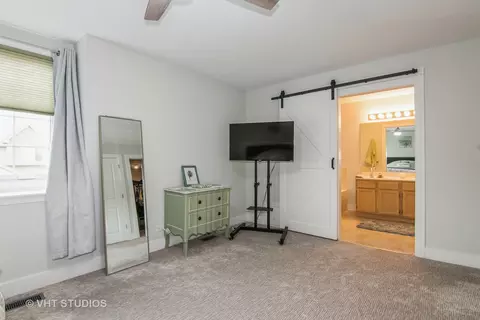 Bedroom - 1501 Arbor Ln, Elgin, IL 60123 photo 3 of 3