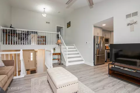 Other - 1501 Arbor Ln, Elgin, IL 60123 photo 3 of 8