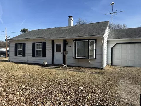 1803 E 2nd St, Sterling, IL 61081