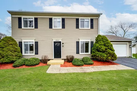 2965 Juniper Ct, Aurora, IL 60502