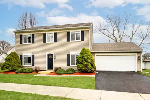 2965 Juniper Ct, Aurora, IL 60502 photo 2