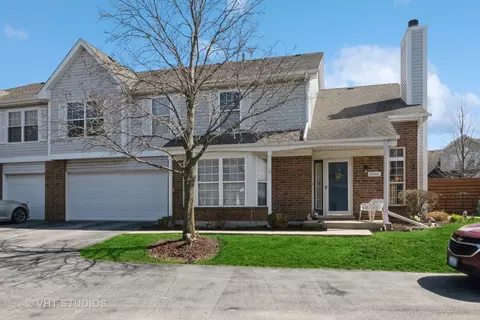 19765 Cambridge Dr, Mokena, IL 60448