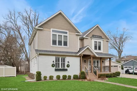 1112 N Haddow Ave, Arlington Heights, IL 60004