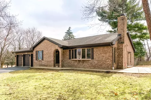 260 Lindy St, Ingleside, IL 60041