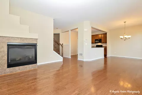 Living - 1037 Carrick Ln, Mchenry, IL 60050 photo 4 of 5