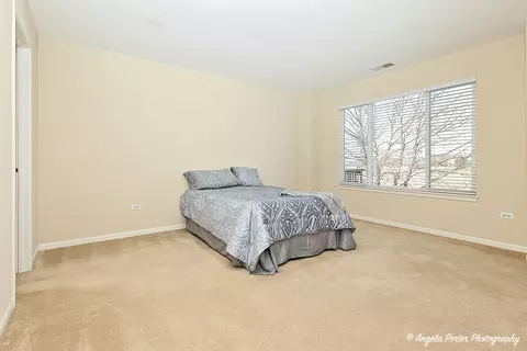 Bedroom - 1037 Carrick Ln, Mchenry, IL 60050 photo 5 of 5