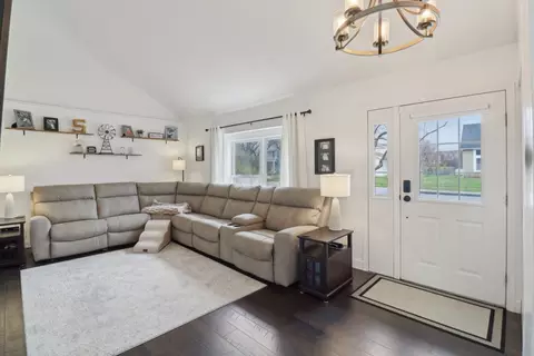Other - 3615 W Cornell Ct, Mchenry, IL 60050 photo 2 of 15