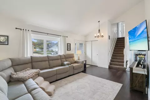 Other - 3615 W Cornell Ct, Mchenry, IL 60050 photo 1 of 15