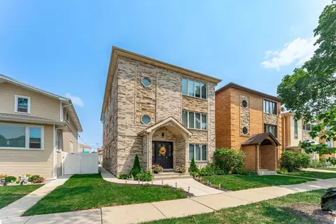 2915 N 74th Ave #2, Elmwood Park, IL 60707