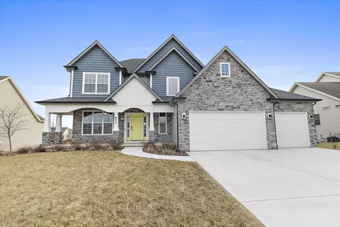 450 Billings Dr, Dekalb, IL 60115