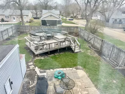 Exterior - 1903 11th St, Peru, IL 61354 photo 4 of 5