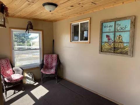 Exterior - 11350 Lincoln Rd, Morrison, IL 61270 photo 15 of 17
