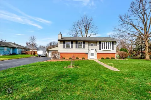 589 S Walnut St, Chebanse, IL 60922