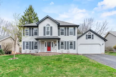 314 Sherwood Dr, Cary, IL 60013