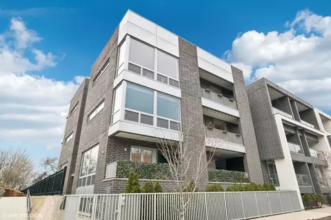 1800 N California Ave #2E, Chicago, IL 60647
