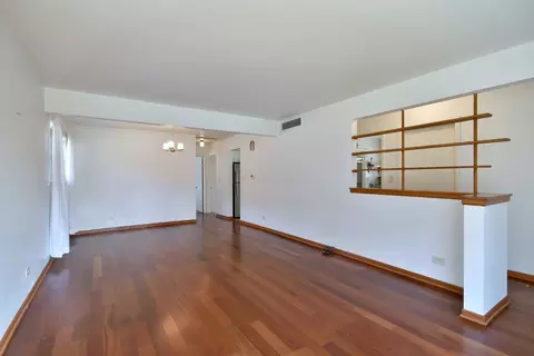 Living - 1330 E Washington St, Des Plaines, IL 60016 photo 2 of 3