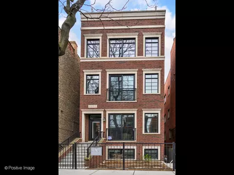 2430 W Cortez St #1, Chicago, IL 60622