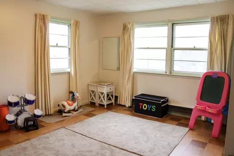 Bedroom - 306 Prospect St, Morrison, IL 61270 photo 9 of 12