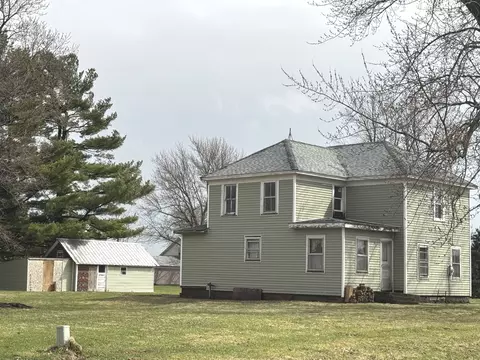 108 W 3rd St, Sublette, IL 61367 photo 2