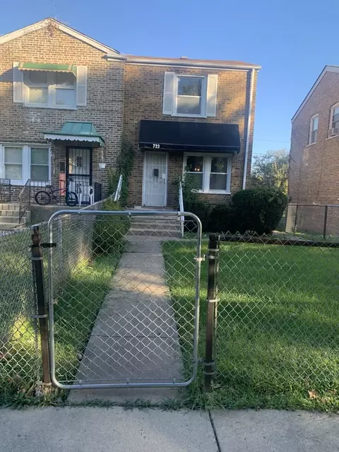 722 E 105th St, Chicago, IL 60628 photo 1