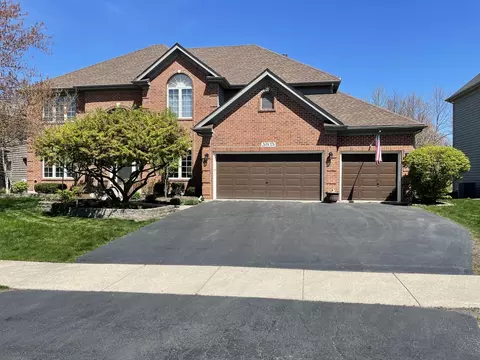26 W376 Torrey Pines Ct, Winfield, IL 60190