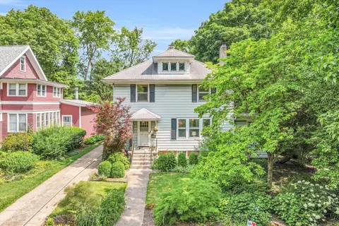 710 W Michigan Ave W, Urbana, IL 61801