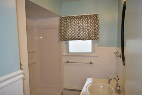 Bath - 210 W 5th St, Gridley, IL 61744 photo 1 of 3
