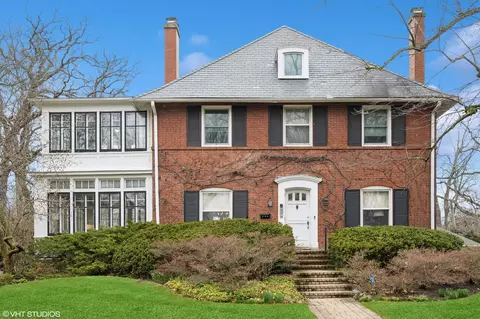 207 Hazel Ave, Highland Park, IL 60035