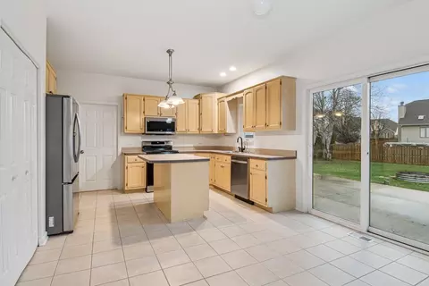 25238 Wheat Dr, Plainfield, IL 60585 photo 9