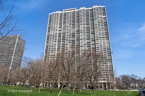 2800 N Lake Shore Dr #1816, Chicago, IL 60657
