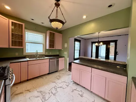 Kitchen - 723 E Sangamon Ave, Rantoul, IL 61866 photo 4 of 5
