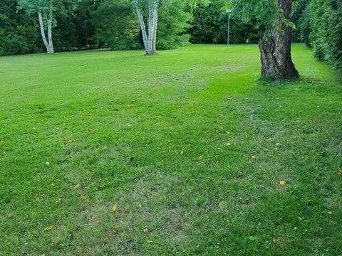 Exterior - 12 N030 Hilltop Rd, Elgin, IL 60124 photo 7 of 7