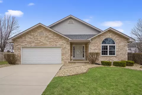 623 Coneflower Ct, Romeoville, IL 60446
