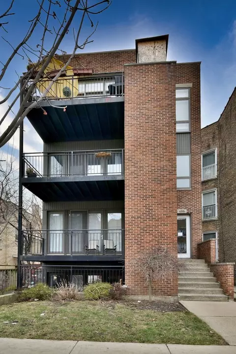 6208 N Talman Ave #G, Chicago, IL 60659