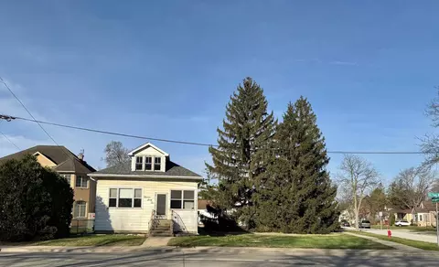 1162 S River Rd, Des Plaines, IL 60016