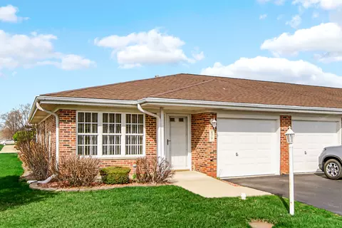 8514 Hill Top Ct, Justice, IL 60458