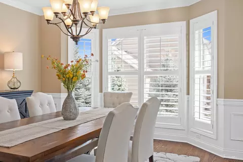 Dining - 2018 Stoddard Ave, Wheaton, IL 60187 photo 1 of 5