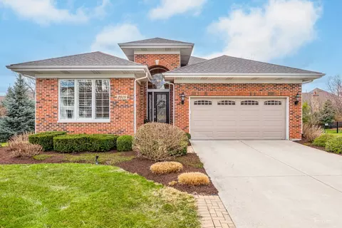 2018 Stoddard Ave, Wheaton, IL 60187