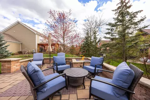 Exterior - 2018 Stoddard Ave, Wheaton, IL 60187 photo 4 of 4