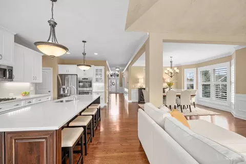 Entry Way - 2018 Stoddard Ave, Wheaton, IL 60187 photo 3 of 3