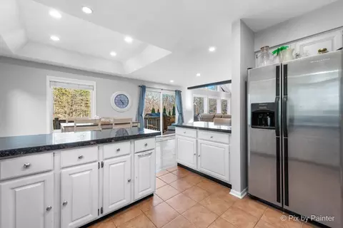 Kitchen - 3134 Chellington Dr, Johnsburg, IL 60051 photo 4 of 5