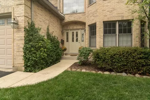 1125 Camille Ave, Deerfield, IL 60015