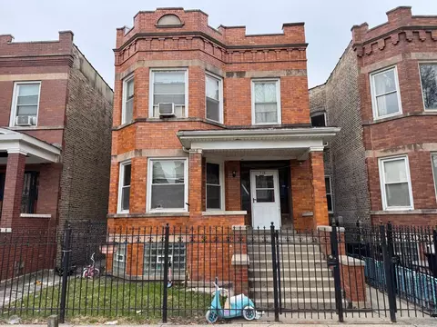 710 N Central Park Ave, Chicago, IL 60624