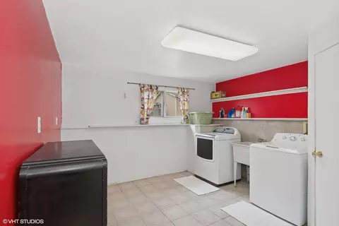 506 Castle Rd, Mchenry, IL 60050 photo 15